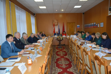 двадцать восьмое заседание Руднянского районного представительного Собрания шестого созыва - фото - 4