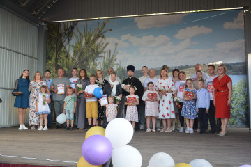 в городе Рудне состоялось мероприятие, посвященное Дню семьи, любви и верности - фото - 14