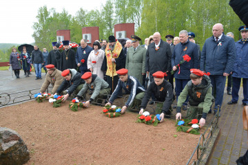 сегодня на мемориале 6-ти Героев –минеров в д.Микулино состоялся митинг «Мы этой памяти верны» - фото - 50