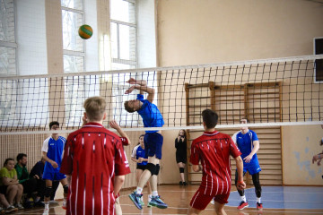 районные соревнования по волейболу состоялись в Голынковской школе - фото - 12