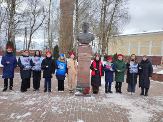 с Днем волонтера - фото - 1