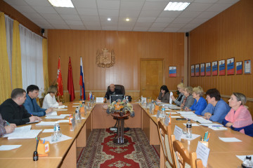 рабочие вопросы обсудили на совещании у Главы округа - фото - 3