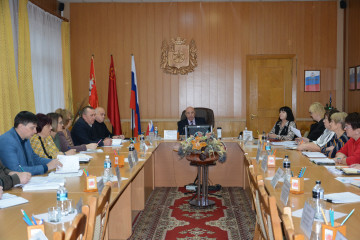 глава Руднянского округа Юрий Иванович Ивашкин провел еженедельное рабочее совещание - фото - 4