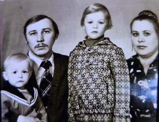 рудняне супруги Кузнецовы Юрий Анатольевич и Светлана Федоровна отметили "золотую свадьбу" - фото - 2