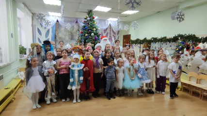 во всех образовательных учреждениях для ребят состоялись новогодние мероприятия и утренники - фото - 10