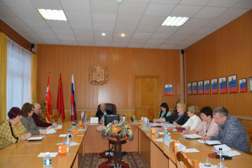 глава Руднянского муниципального округа провел еженедельное рабочее совещание - фото - 1