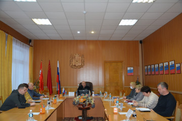 глава округа провел оперативное рабочее совещание - фото - 1