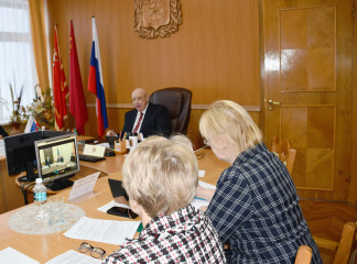 глава Руднянского округа Юрий Иванович Ивашкин принял участие в рабочем совещании с членами Правительства Смоленской области - фото - 2