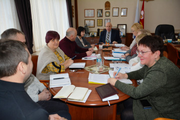 широкий круг вопросов обсуждался на еженедельном совещании у Главы округа Юрия Ивановича Ивашкина - фото - 4