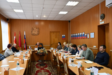 рабочие вопросы обсудили на совещании у Главы округа - фото - 1