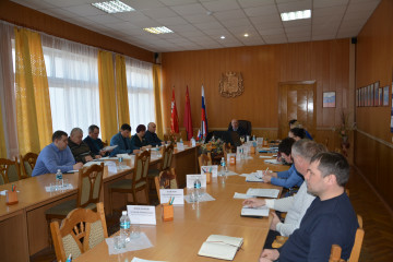 глава округа провел еженедельное рабочее совещание - фото - 2