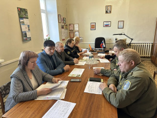 заседание административной комиссии муниципального образования «Руднянский муниципальный округ» Смоленской области - фото - 1