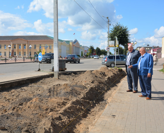 в рамках регионального проекта «Формирование комфортной городской среды» продолжаются плановые работы по благоустройству общественных пространств в городе Рудне - фото - 4