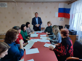 совещание с председателями и секретарями участковых избирательных комиссий Переволочского сельского поселения - фото - 2