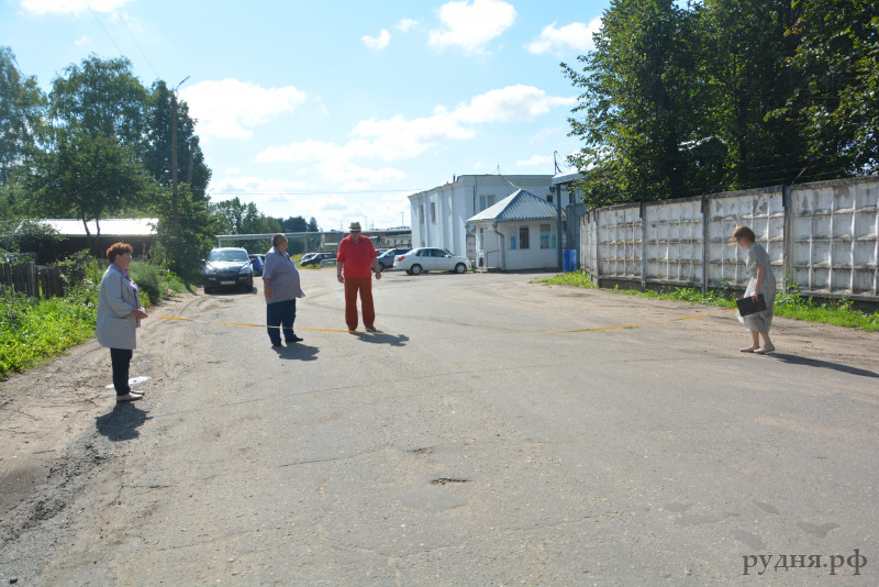 в поселке Молкомбинат планируется ремонт дороги - фото - 1